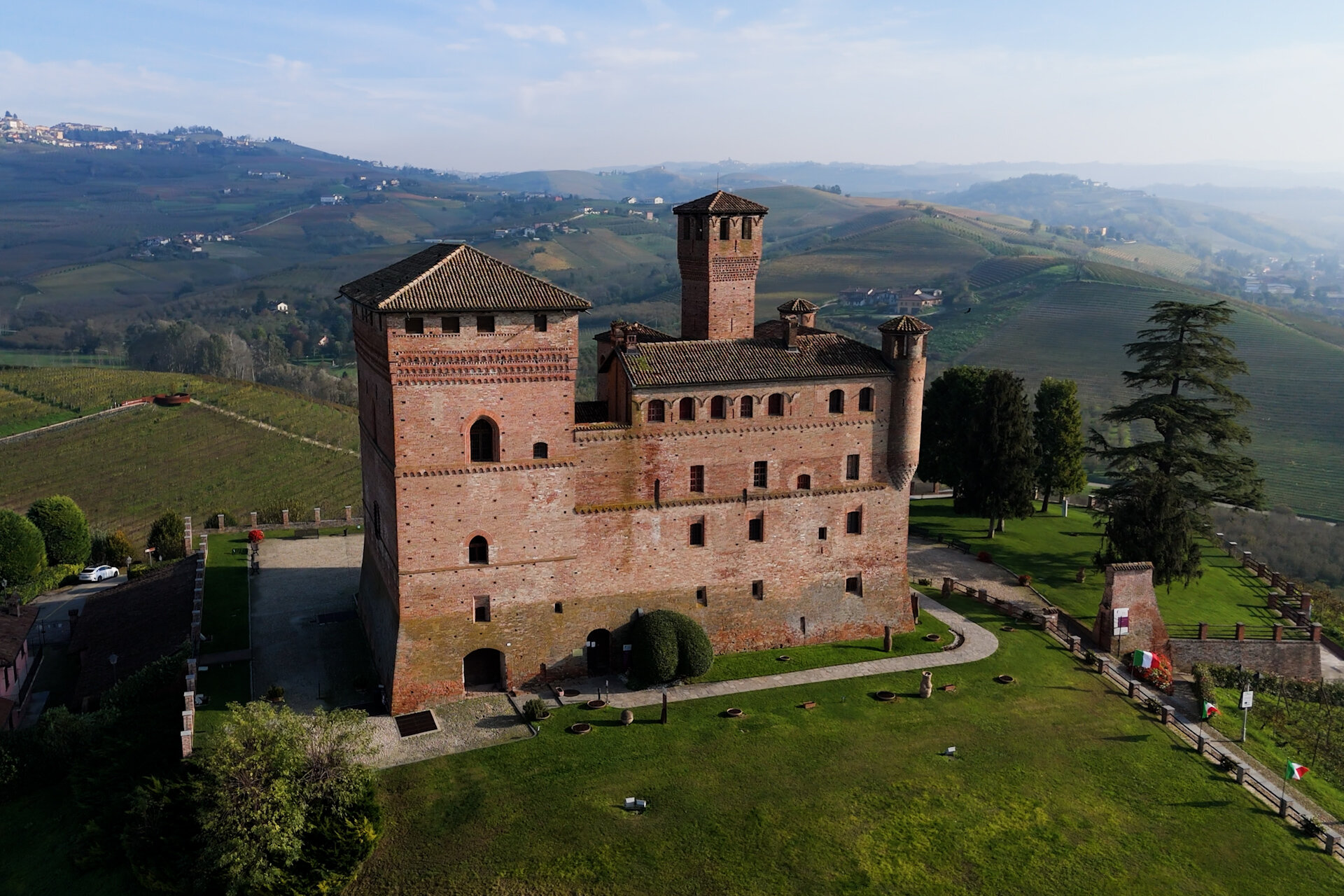 11   GRINZANE CAVOUR   02